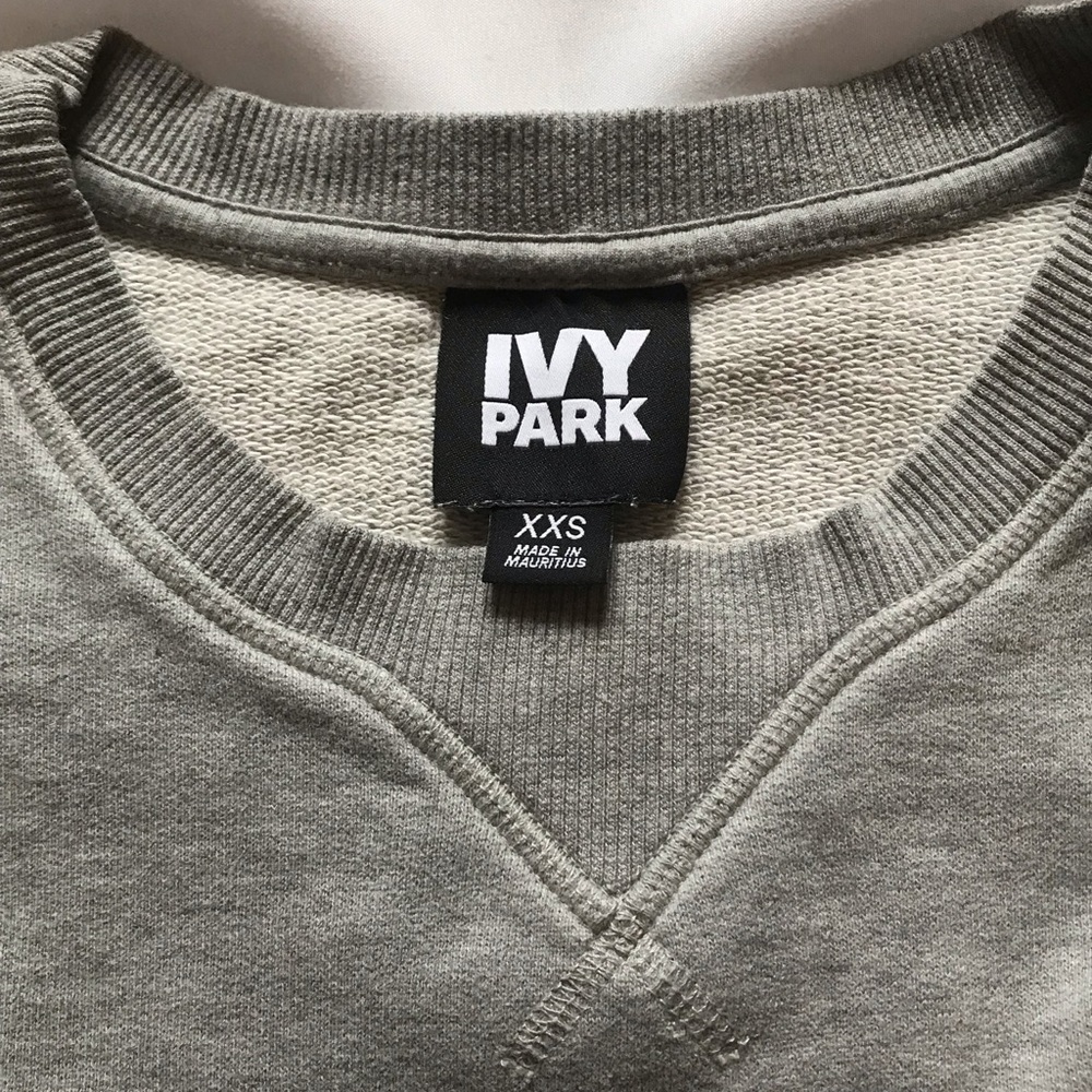 IVY PARK Crewneck Gray Sweatshirt Size XXS - Picture 5 of 8